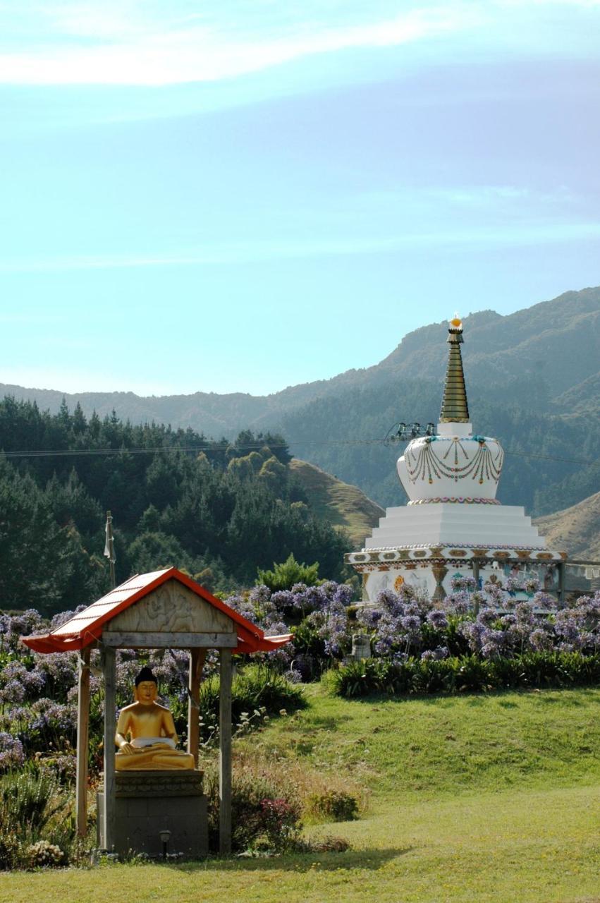 Hotel Mahamudra Buddhist Centre Colville Exterior foto