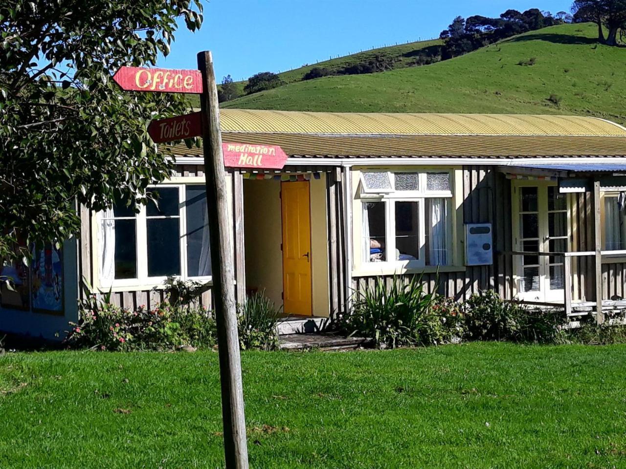 Hotel Mahamudra Buddhist Centre Colville Exterior foto